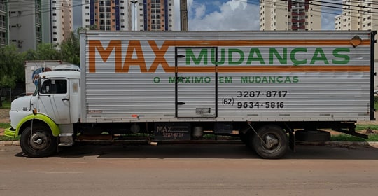 3 razões para usar uma empresa de transporte 2 3 razões para usar uma empresa de transporte